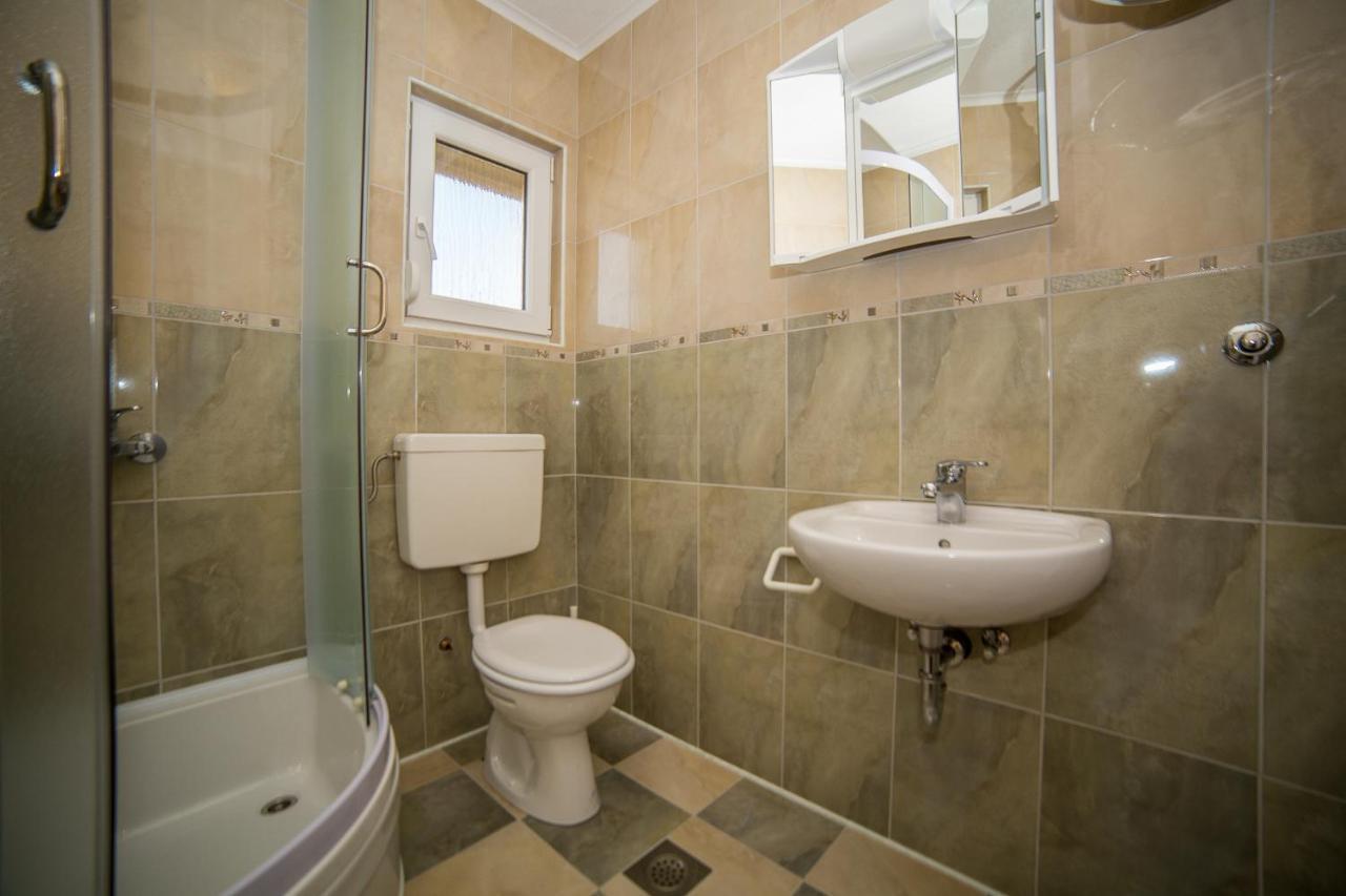 לוקבה Apartman Bangel מראה חיצוני תמונה